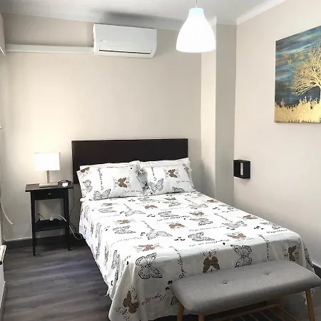 Apartment, 3 Bedrooms, Downtown