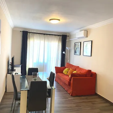 Apartment, 3 Bedrooms, Downtown * Malaga